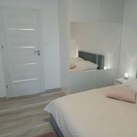 Ajp Nova3 Lux Apartament ชเตชชิน ภายนอก รูปภาพ